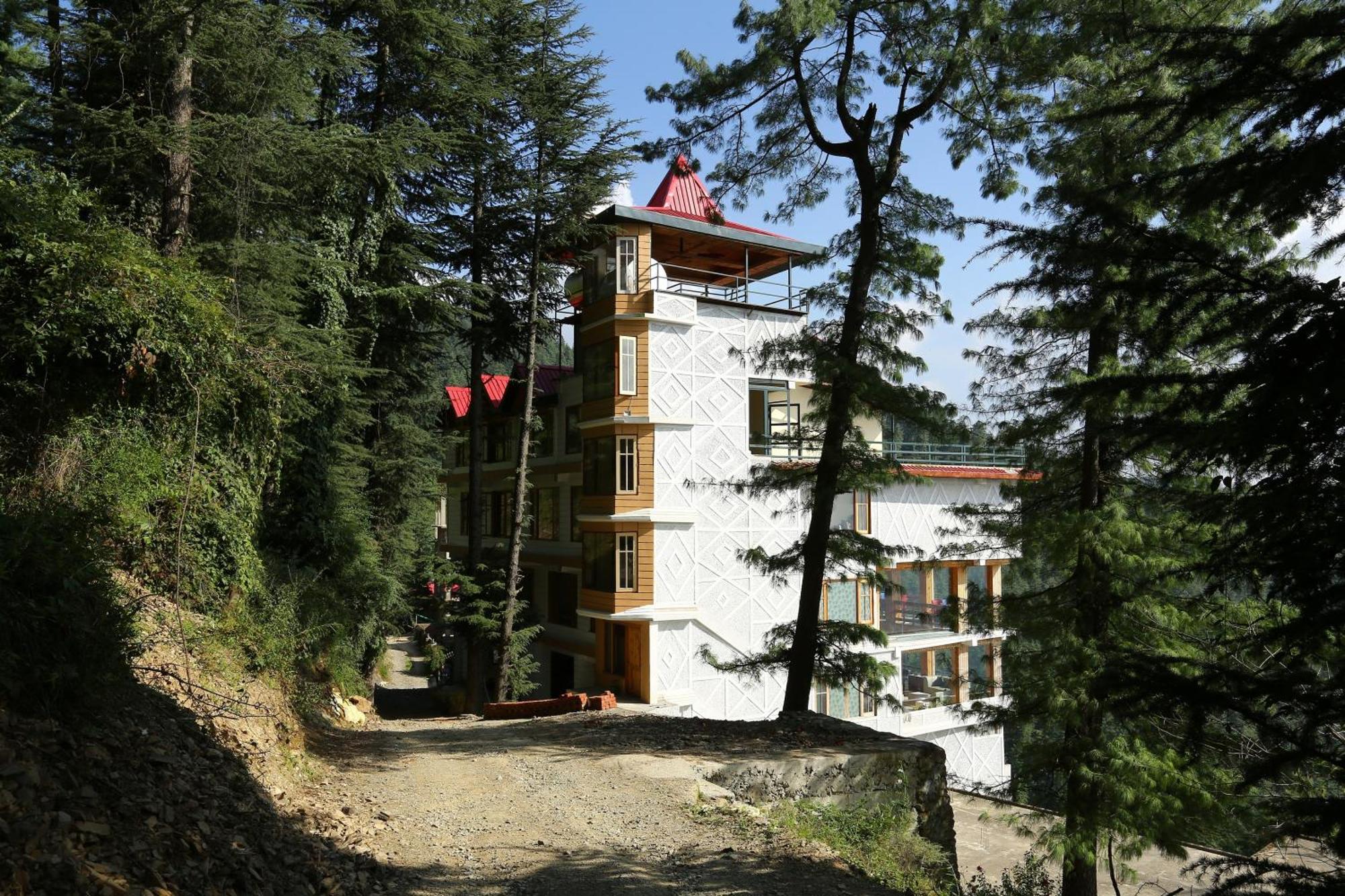 The Byke Nature Vilas Pure Veg Shimla Extérieur photo